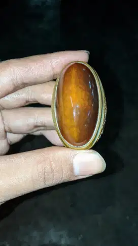Batu pandan nanas naik ke oli