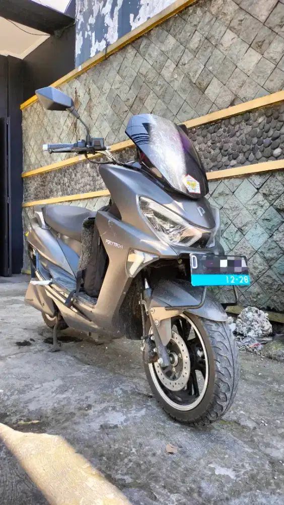POLYTRON FOX R 2024 ABU DOFF SIAP PAKAI