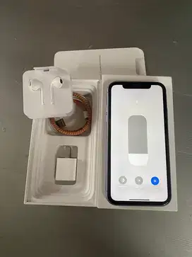Dijual Iphone 11 Purple 128GB Mulus Lengkap Terdaftar