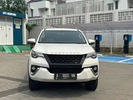 Fortuner VRZ 2.4 Diesel AT