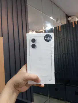 New iPhone 16 white 128gb ibox