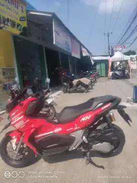 Di jual honda adv 150 abs tahun 2020