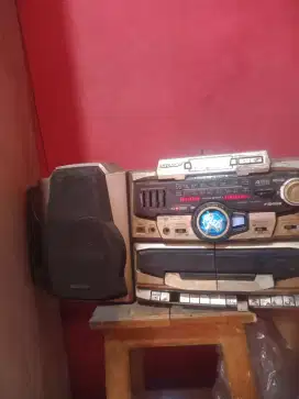 Radio compo sharp