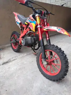 MOTOR TRAIL KECIL ANAK