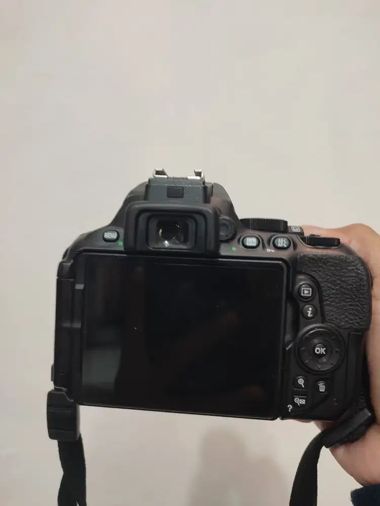 Dijual Nikon D5600 Body Only