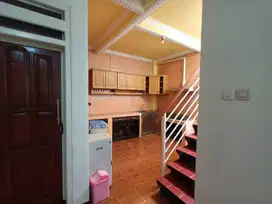 RUMAH DI JUAL LOKASI STRATEGIS