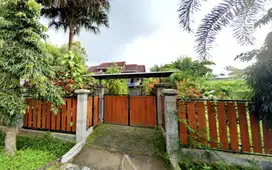 Dijual Villa + Lahan Yang Luas Dekat Jatim Park 3, Mojorejo Kota Batu