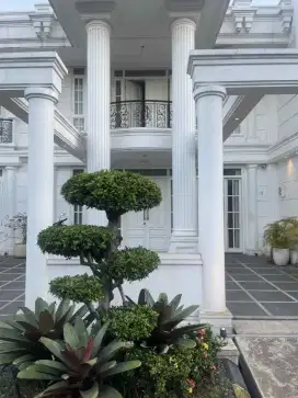 Disewakan Rumah Mewah Batununggal Indah Kota Bandung