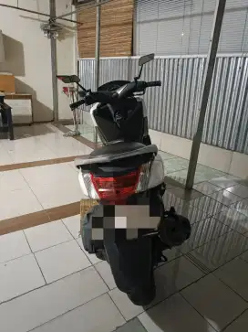 NMAX OLD 2015 WARNA PUTIH