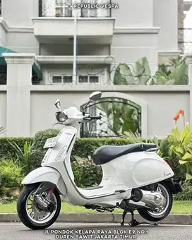 PIAGGIO VESPA SPRINT 150 3V TAHUN 2015 PERFECT CONDITION