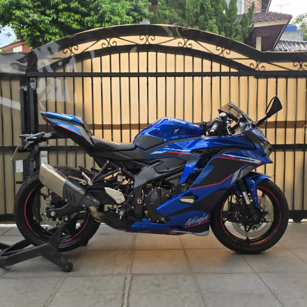 Jual Kawasaki ZX25R SE ABS QS NIK 2024 Tipe Tertinggi