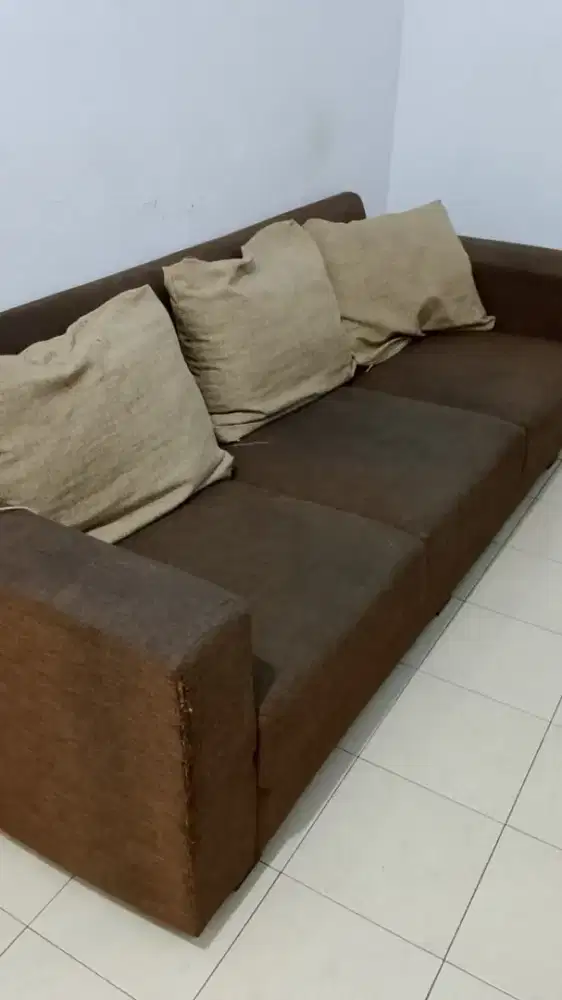 Sofa 3 Seater Second
