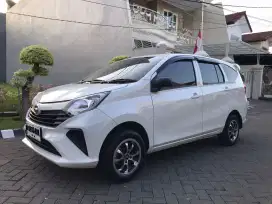 Pajak Hidup Daihatsu Sigra 2022 FaceLift Interior Hitam 1.0 D Manual