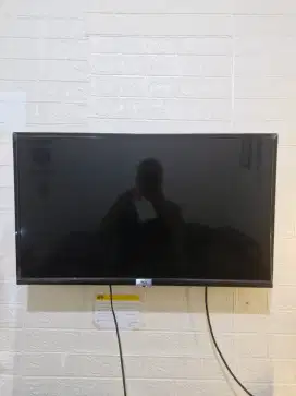 TV TCL Android TV 32A3 32 inch - Rusak Layar