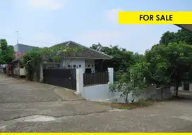 Di Jual rumah Rapi siap huni Di Komplek Rangkapan Jaya Baru, Pancoran