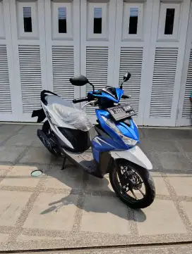 Bissmillah dijual motor Honda beat like new 2021