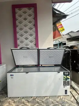 Freezer GEA 900 ltr Original Belum Pernah Service