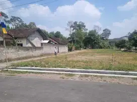 KAVLINGAN TERMURAH SHM PEKARANGAN DI KALASAN DEKAT LPMP
