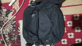 slingbag bloods