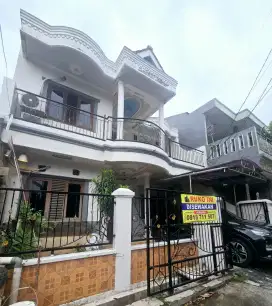 Disewakan rumah 2 lt furnish pondok cabe