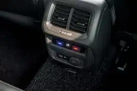 Vw Tiguan allspace 2020 low KM