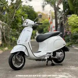 Piaggio Vespa PRIMAVERA 150 3V TAHUN 2014 WARNA PUTIH FAVOURIT COLOUR