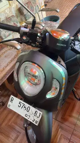 MOTOR SCOOPY 2023