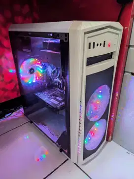 PC Core i7 + Monitor