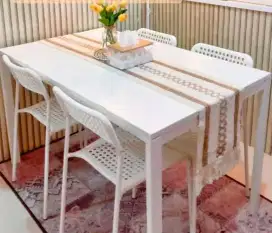 Meja makan ikea