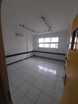 Ruko Gandeng di Canadian Broadway Kota Wisata Cileungsi S181