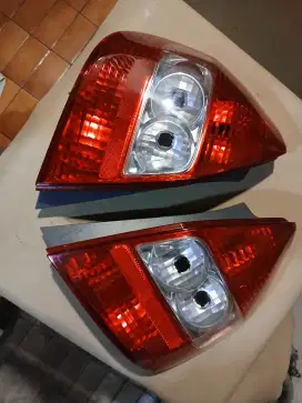 Lampu belakang honda jazz