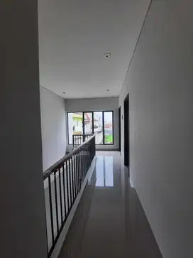 Rumah Cluster Antapani 2 lantai free ppn ajb bn notaris free acdijual