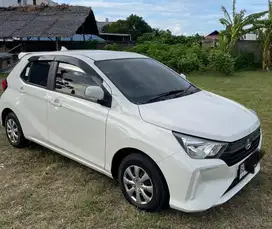 Jual Ayla tipe M like new