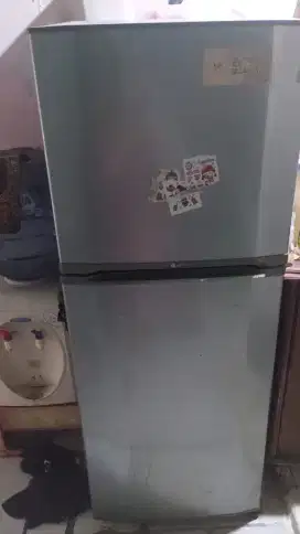 SERPIS KULKAS DAN AC