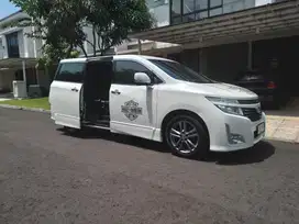 Nissan Elgrand 2012 Bensin