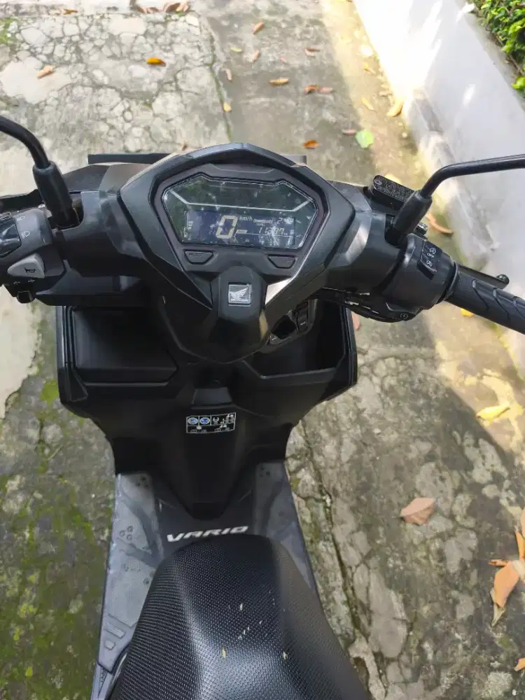 Bismillah Dijual Honda Vario 125 Advance Matte Black CBS ISS | 2024