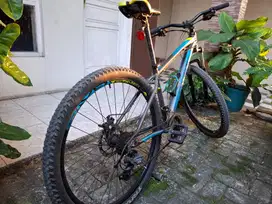 Dijual Sepeda MTB cascade 3.0