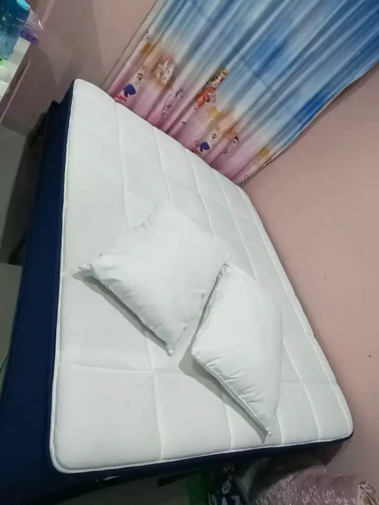 KASUR/RANJANG/SPRING BED AVENCO LIKE NEW 160x200x30 CM