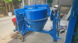 Jual molen cor beton Dompeng kondisi mulus 80% siap pake aja