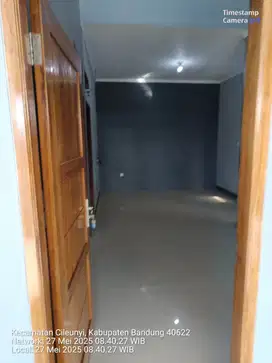 Rumah datar pinggir jalan desa murah