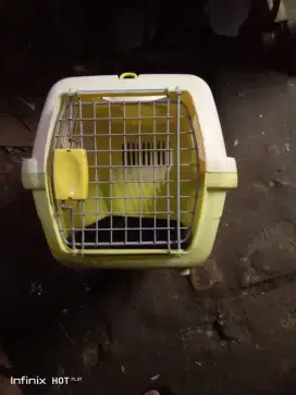 Pet cargo(kandang kucing)