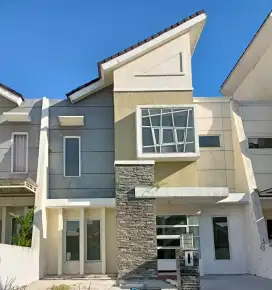 Dijual rumah di Ladiva Green Hill Menganti Gresik