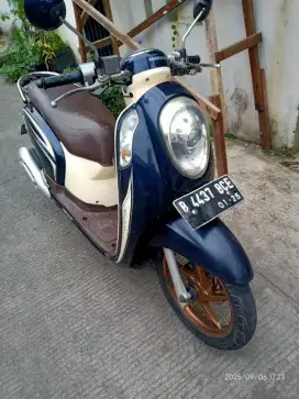 Honda scoopy fi 2015 ( starter kasar )
