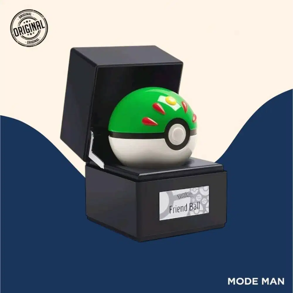 Pokemon Poke Ball & Friend Ball Electronic Replica