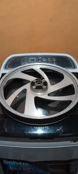 velg karisma/Supra X 125