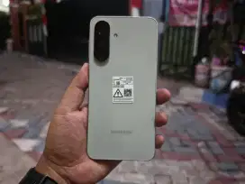 Samsung Galaxy A56 5G - 8/256GB - Garansi Resmi SEIN
