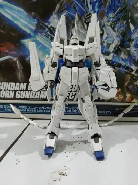 Gundam MG UNICORN BASE