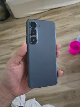 Infinix hot 60 pro plus 8/256,like new(gransi 28-8-2026)UNIT ONLY,NETT