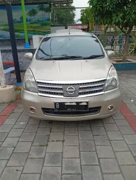 Grandlivina Ultimate 2007 1,8 CC automatic