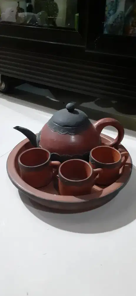 Tea set gerabah kuningan jadul komplit nampan